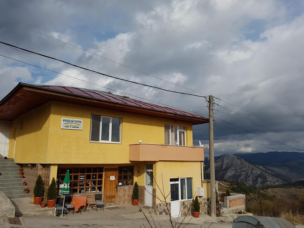 Guest House Chala Exteriér fotografie